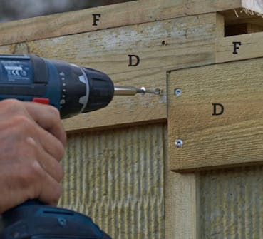 Bygga bullerplank Bygga bullerplank